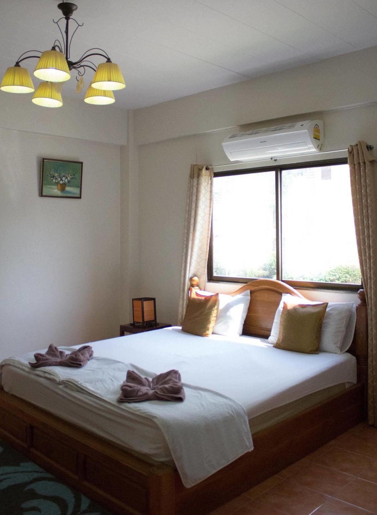 Yenjit Resort Chachoengsao Exterior photo